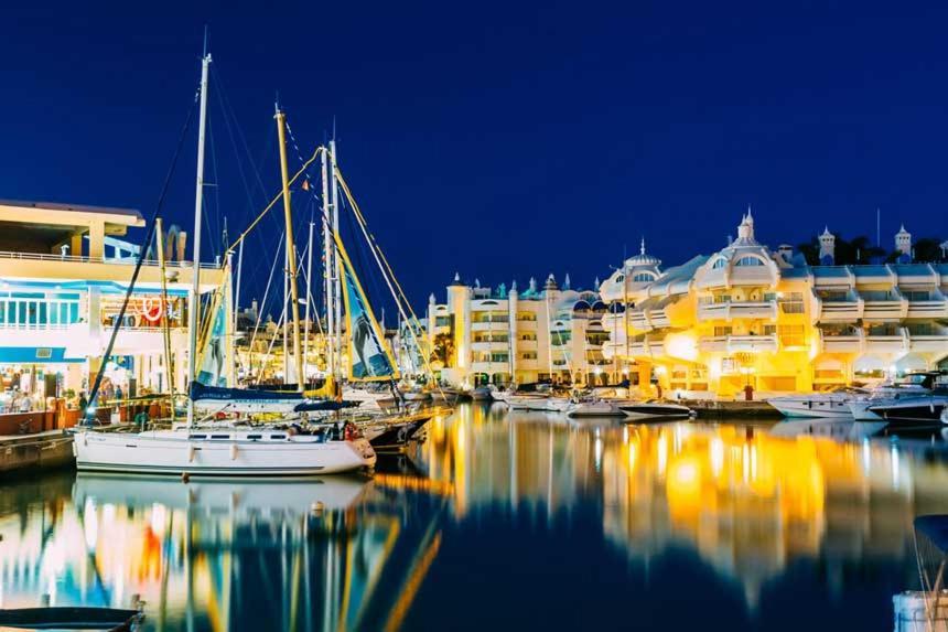 Sweet Home In Puerto Marina Benalmádena Eksteriør billede